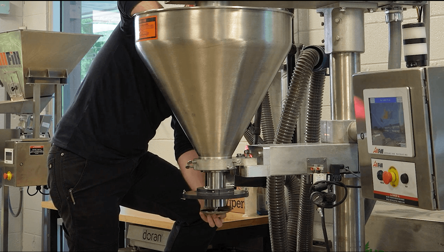 The Differences Between Free-Flow And Non-Free-Flow Tooling