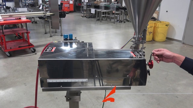 Highlight: Piston Filler - Model 305